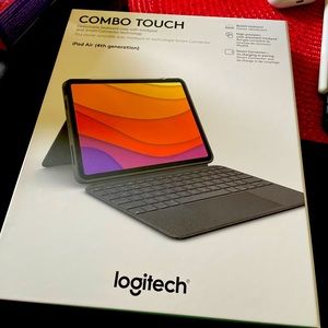 Brand New Logitech keyboard case for iPad Air 4th and 5th generation